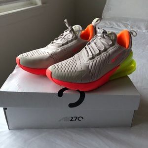 Women’s Nike Air Max 270